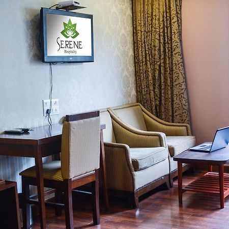 Serene Boutique Hotel Bangalore Eksteriør bilde