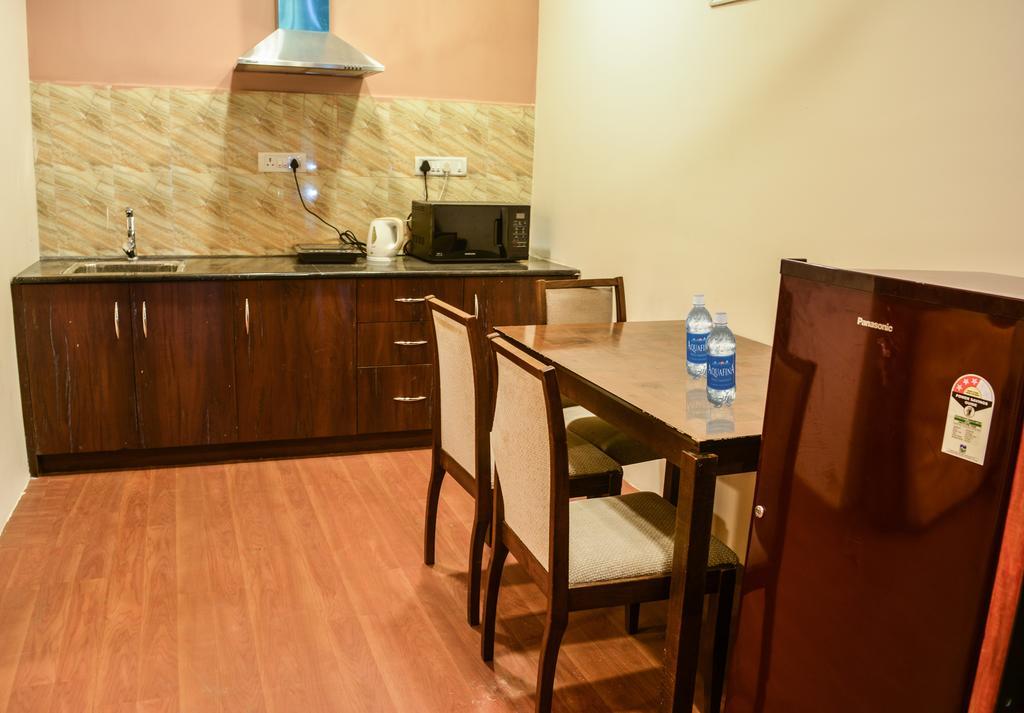 Serene Boutique Hotel Bangalore Eksteriør bilde