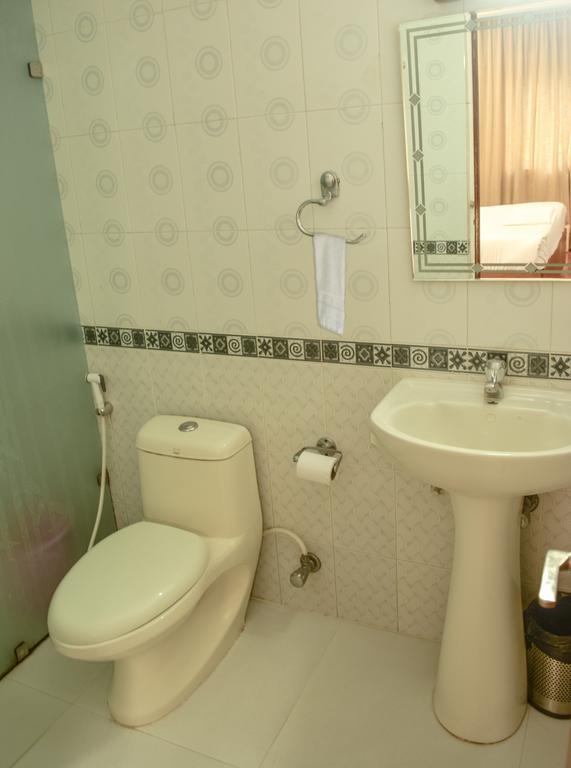 Serene Boutique Hotel Bangalore Eksteriør bilde