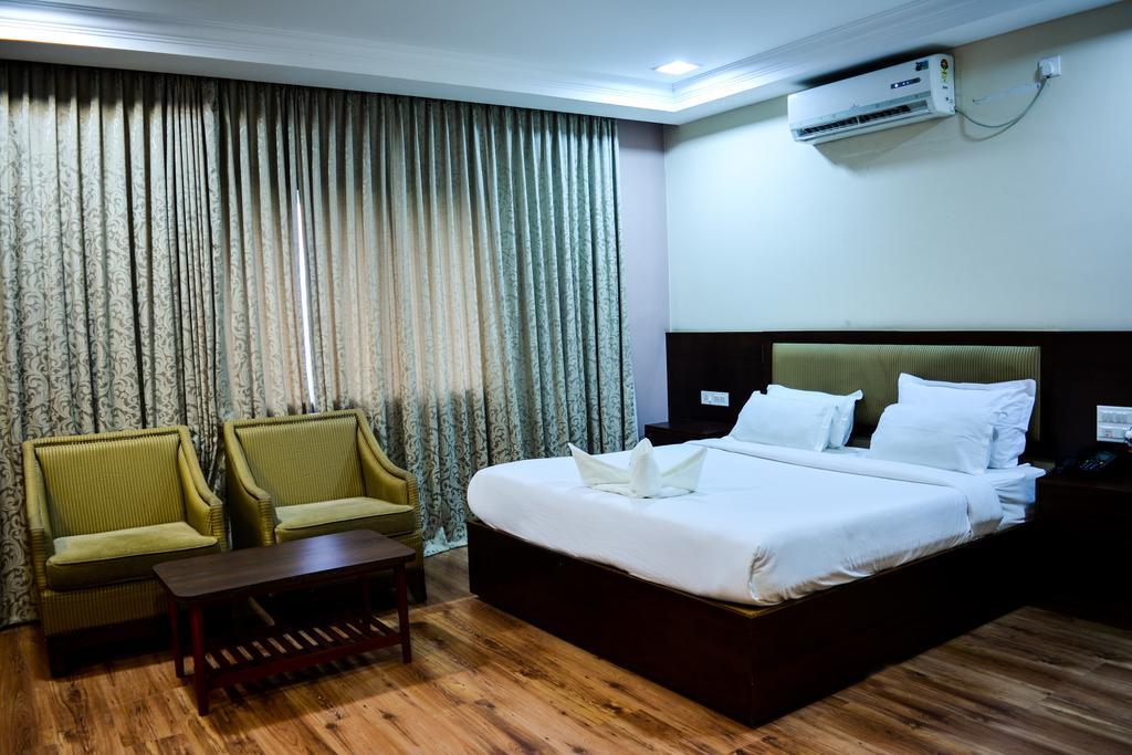 Serene Boutique Hotel Bangalore Eksteriør bilde